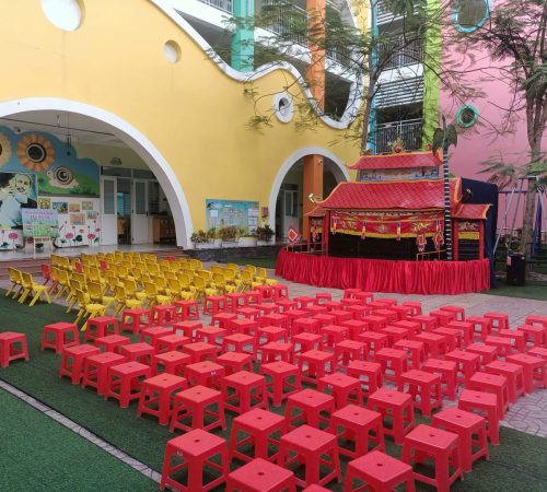 Biểu diễn show múa rối lưu động tại Mầm Non Bàu Cát